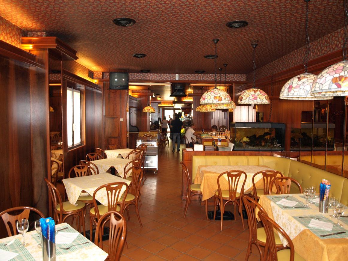 Hotel Karol Monza Buitenkant foto